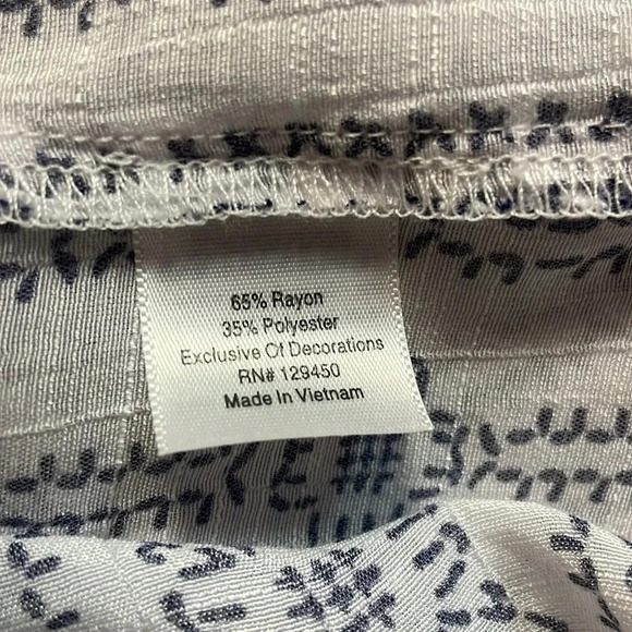 St. johns bay blue and white tank top size large - Picture 7 of 9